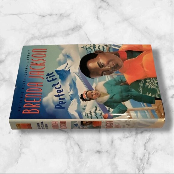 Perfect Fit By Brenda Jackson 2003 Novel - Picture 11 of 13